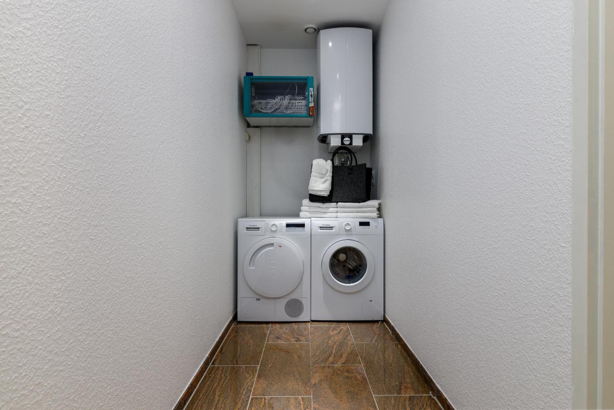 Highlife Apartment One Wiesbaden Wilhelmstrasse Esterno foto